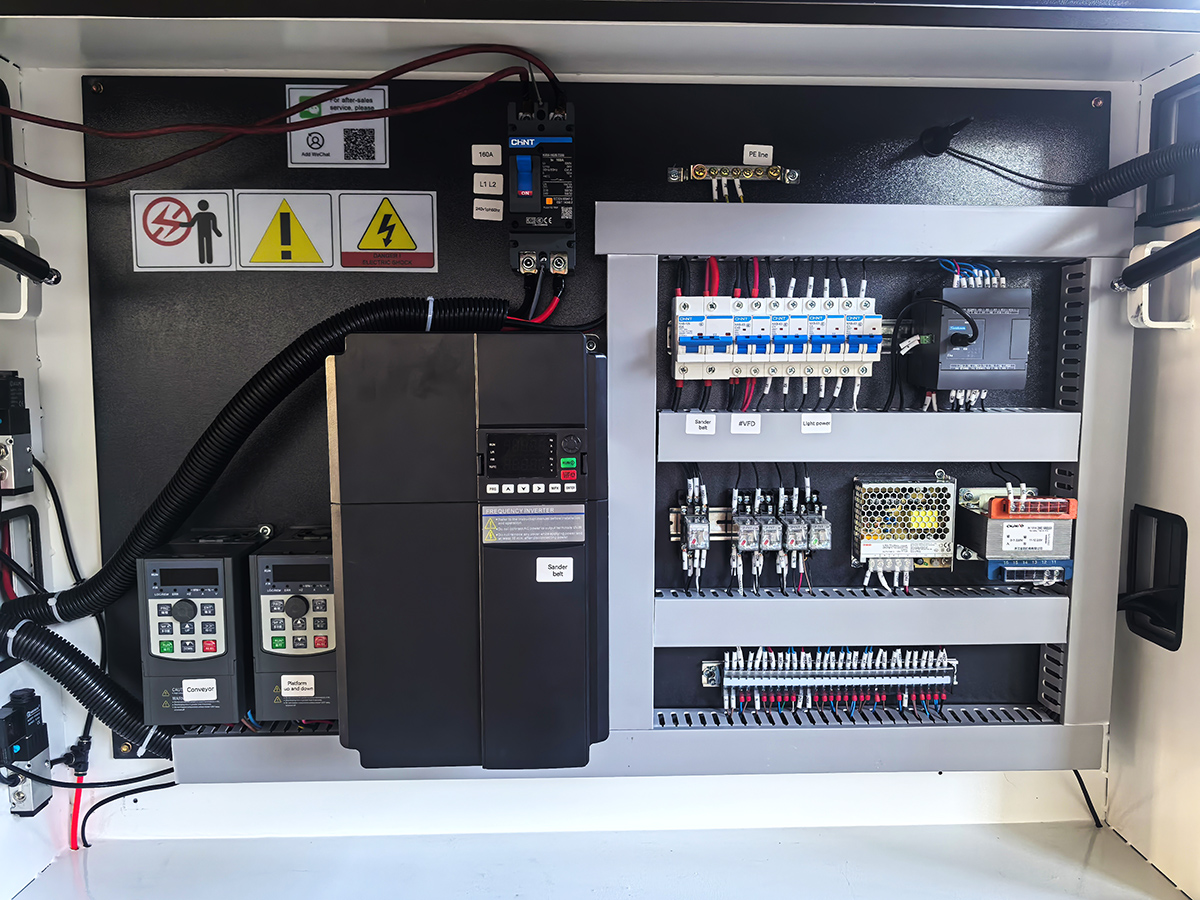 INTERNAL CIRCUIT (2)